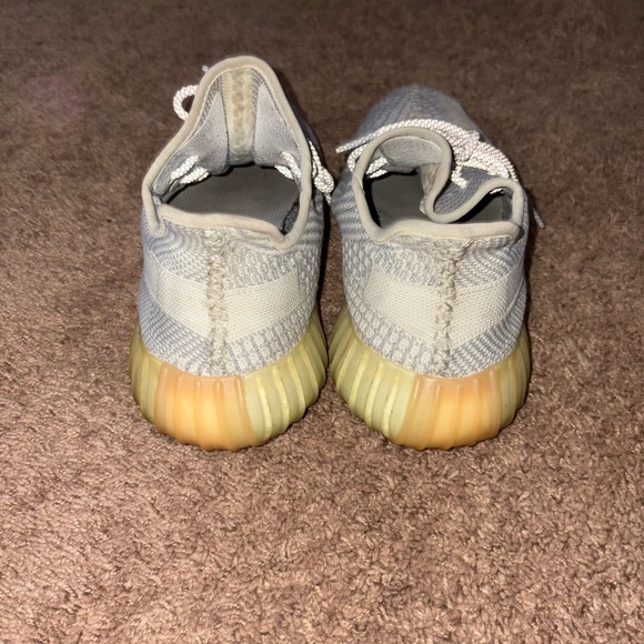 Yeezy Boost 350 V2 'Yeshaya’ - Picture 4 of 6